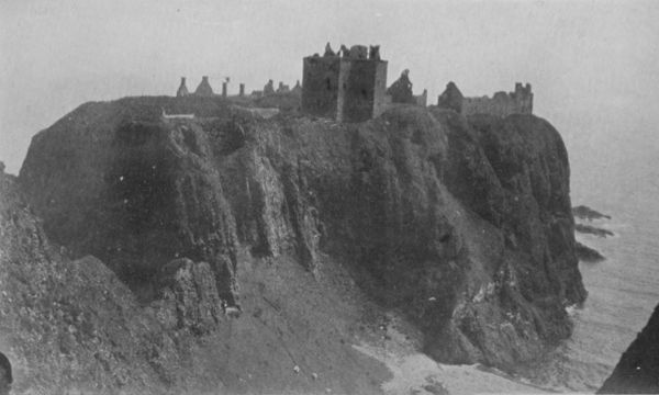 DUNNOTTAR CASTLE.