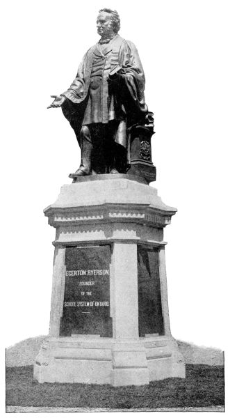 statue