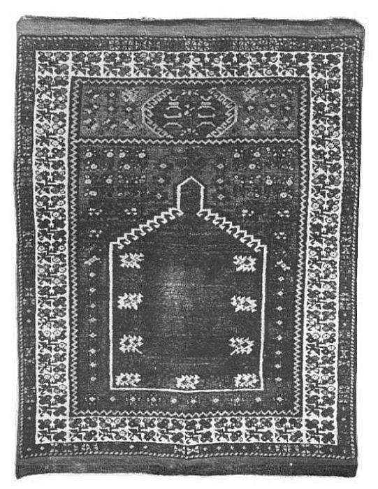 MADEN PRAYER RUG.